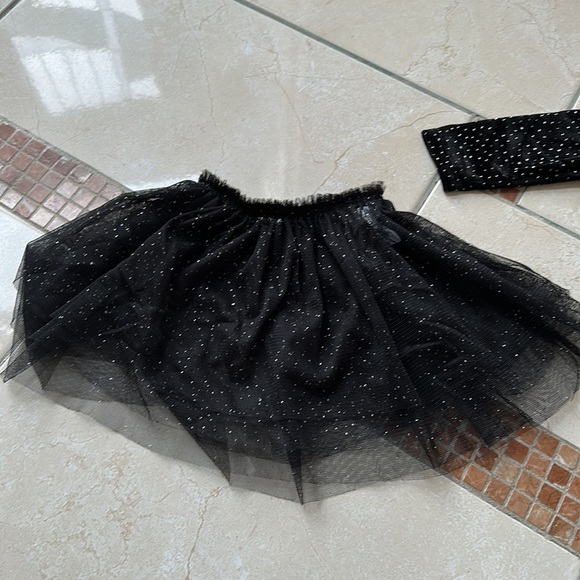 2 piece sparkly set - Picture 2 of 5